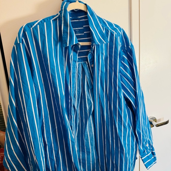 Aerie Good Day Cover Up Button Down Poplin Shirt - Blue & White Striped - Picture 5 of 7